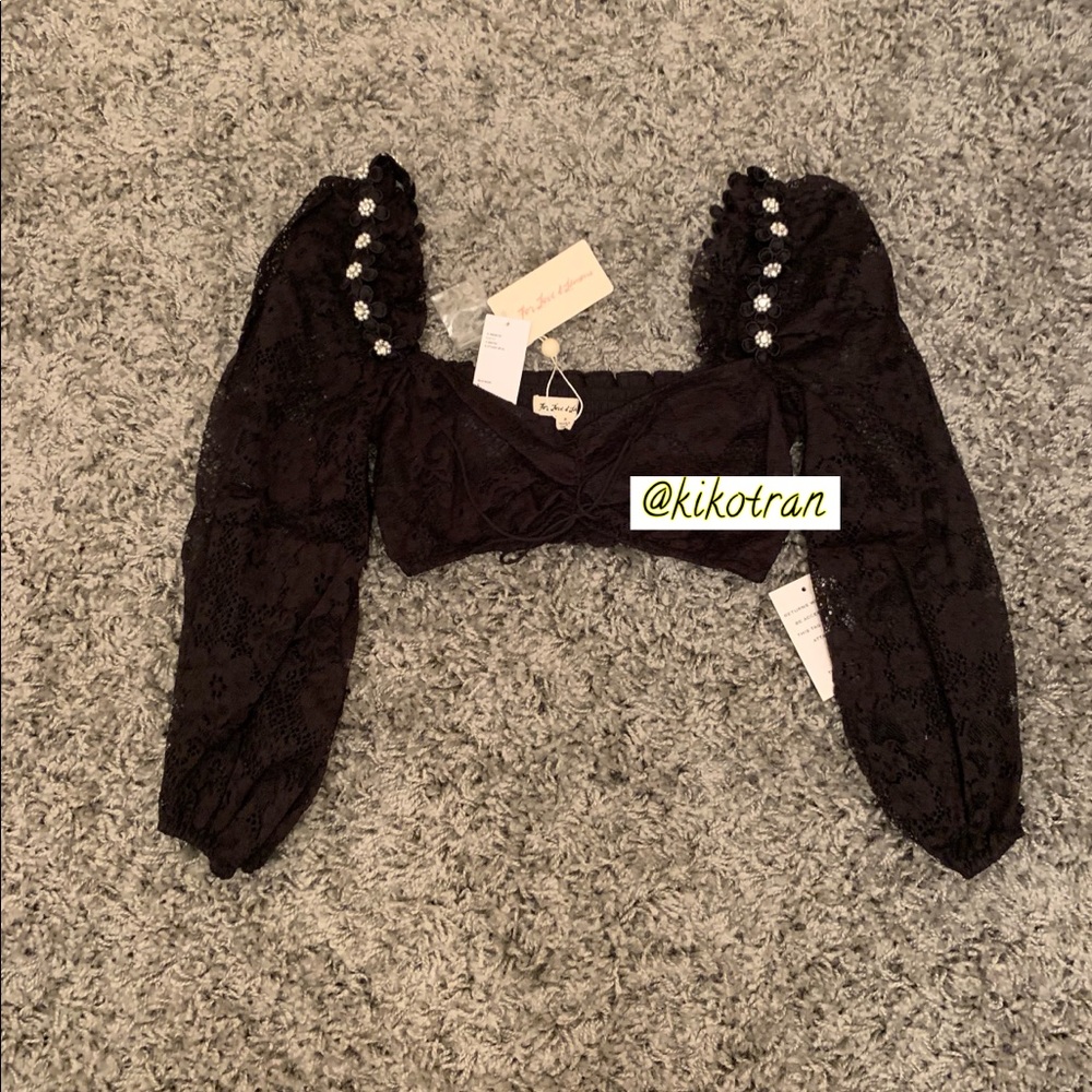 FLL Lafayette Cinched Puff Sleeve Crop Top - Picture 2 of 4